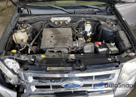 2011 Ford Escape Limited z USA, uszkodzony, nr VIN 1FMCU9EG6BKC52608